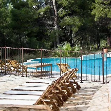 Sleeps 4 Pool Dom wakacyjny